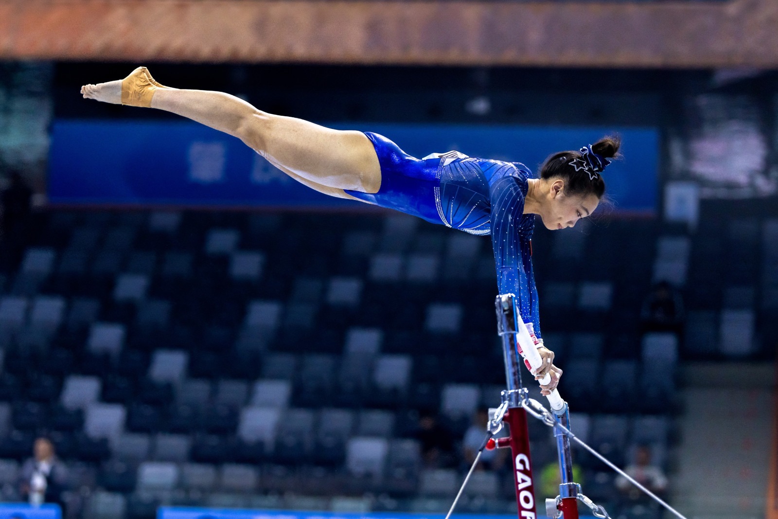 季后赛，JDG来了！鏖战五局拿下RNG，JDG两连胜登顶A组第一名！